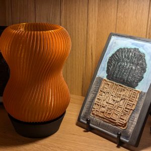 Hour Glass Retro Amber Lamp